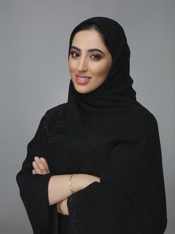 السيدة/ أسماء إبراهيم آل علي